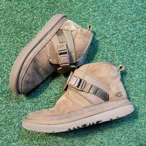 UGG Strap Mini Boots Brown (Women's US 4